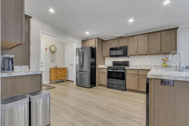 Additional image 12 of 70 Park Lane