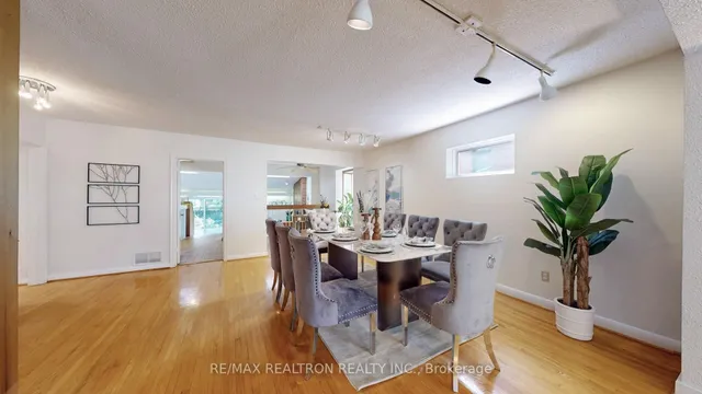 Additional image 22 of 46 Hurlingham Cres