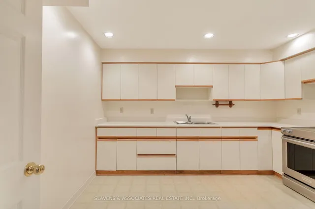 Additional image 38 of 19 Holita Rd