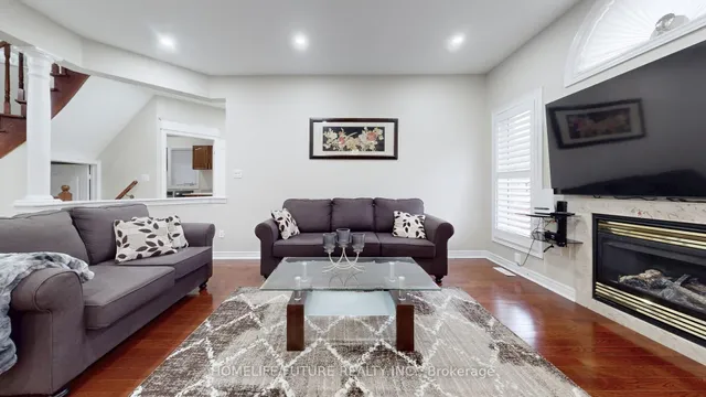 Additional image 8 of 59 Pogonia St