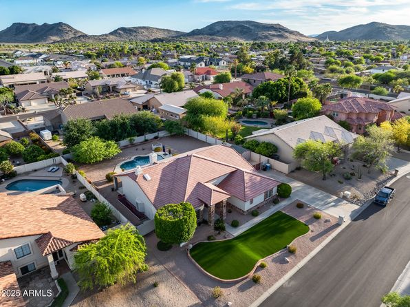 4637 W Misty Willow Ln, Glendale, AZ 85310
