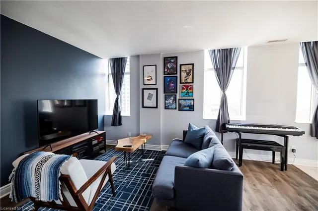 Additional image 7 of 36 James St Unit 1405