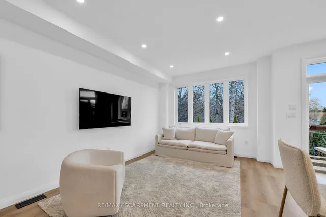 Additional image 6 of 31 Kingfisher Dr