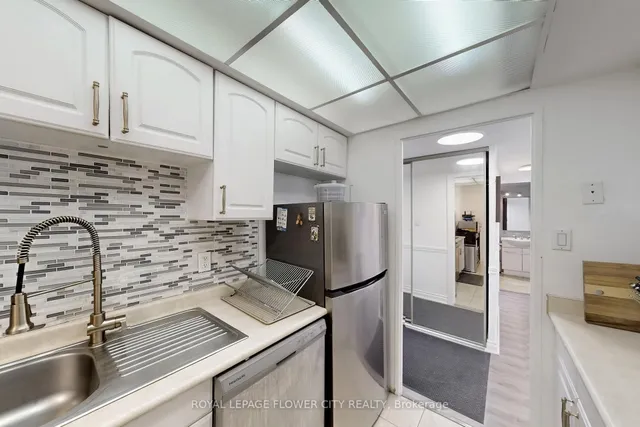 Additional image 19 of 1333 Bloor St Unit 1102