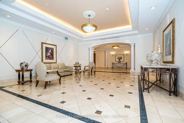 Additional image 5 of 980 Yonge St Unit 513