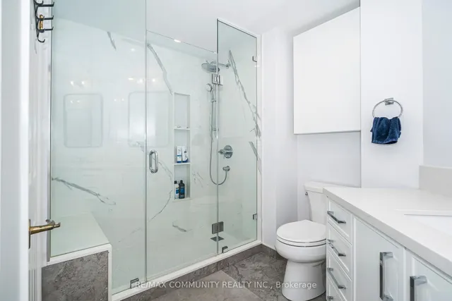 Additional image 27 of 980 Yonge St Unit 513