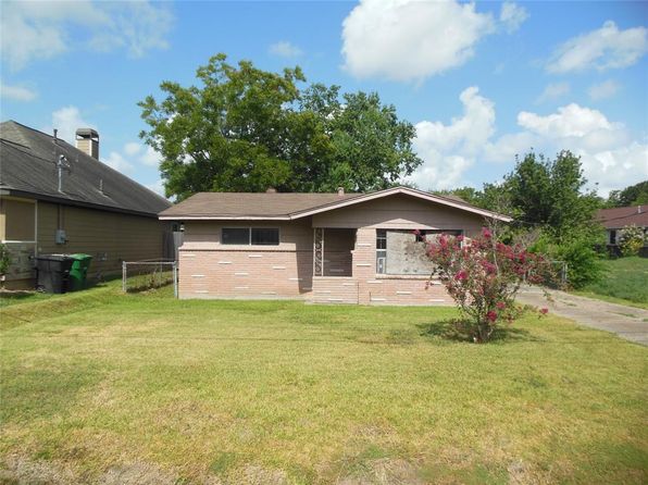 8110 Livingston St, Houston, TX 77051