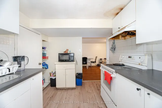 Additional image 40 of 35 Guiness Ave