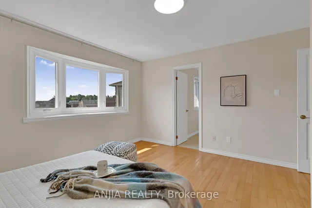 Additional image 20 of 70 Elmfield Cres