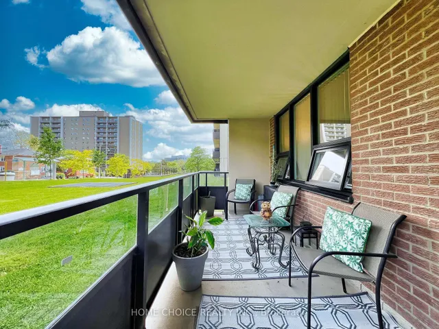 Additional image 39 of 15 La Rose Ave Unit 114