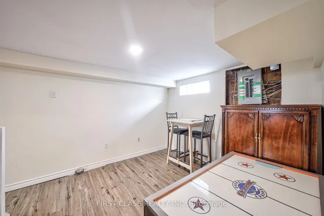 Additional image 34 of 260 King St