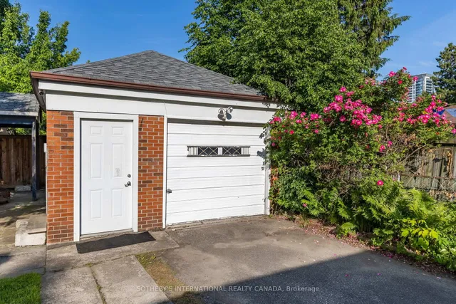 Additional image 40 of 37 Culnan Ave