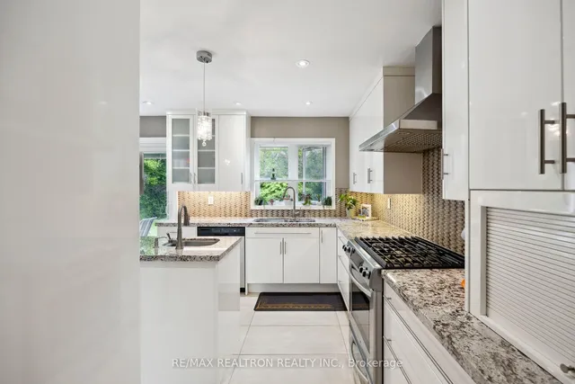 Additional image 24 of 167 Faywood Blvd