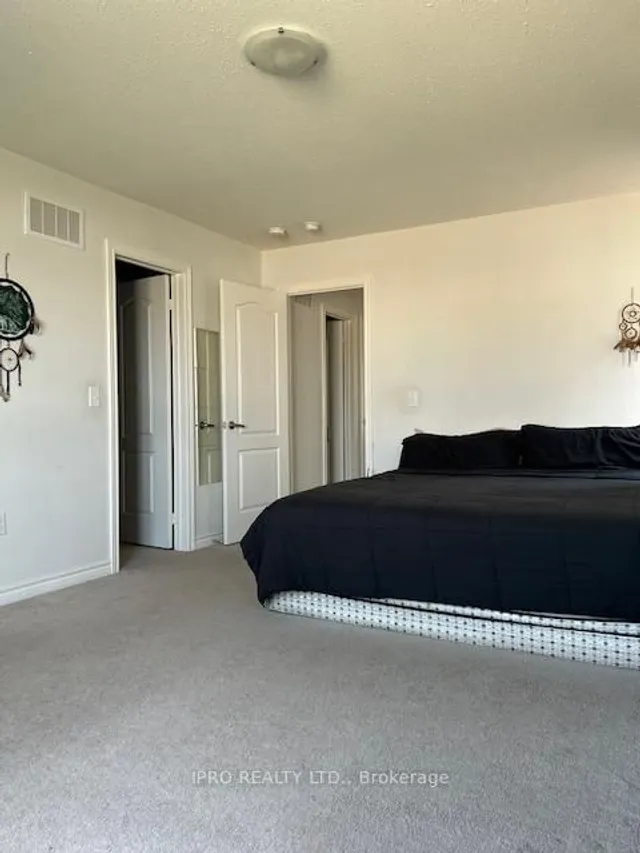 Additional image 27 of 1449 Chretien St