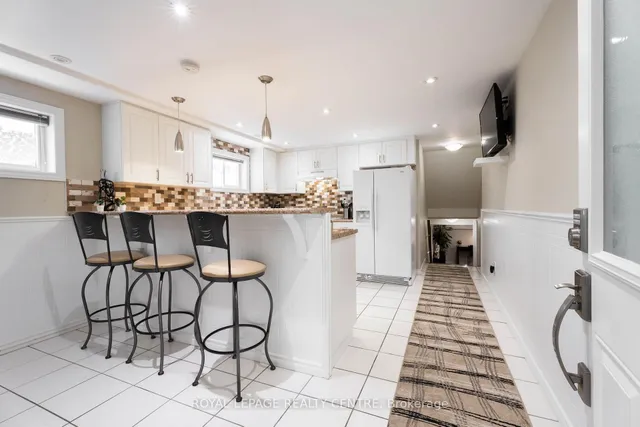 Additional image 25 of 110 Simmons Blvd