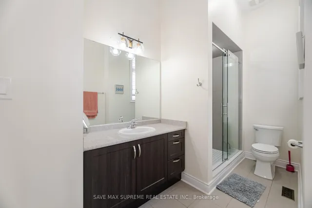 Additional image 37 of 12 Astrantia Way