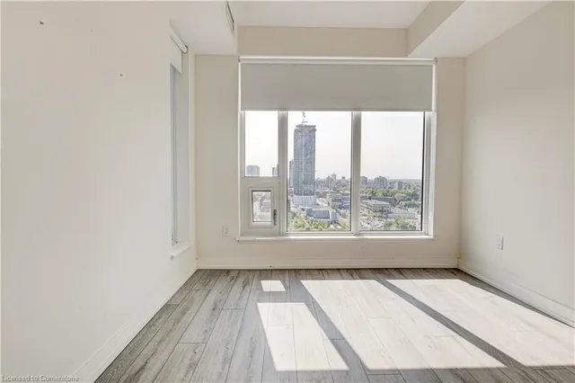 Additional image 20 of 5 Wellington St Unit 1401