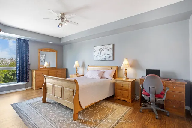 Additional image 17 of 3267 King St Unit 505