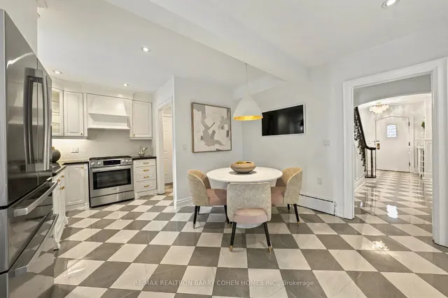 Additional image 6 of 67 Chatsworth Dr