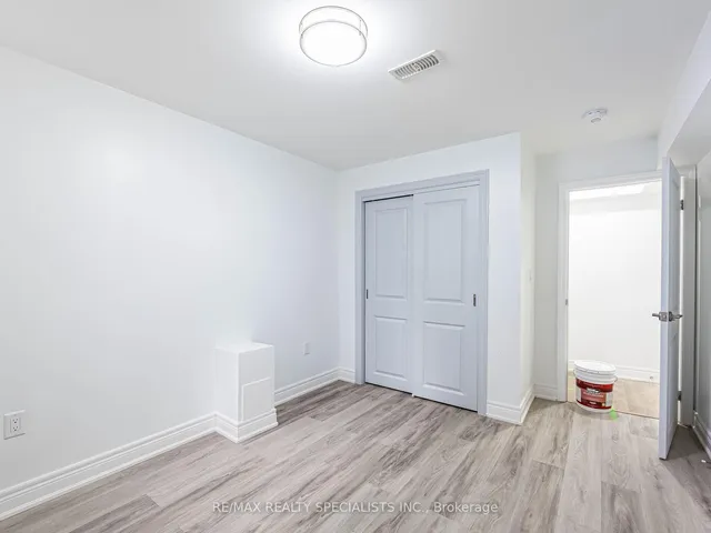 Additional image 33 of 44 Zelda Rd