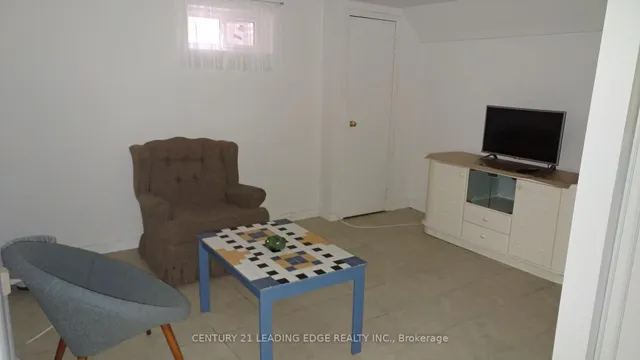 Additional image 30 of 64 Alexmuir Blvd