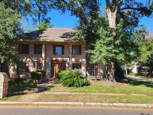 802 Marne Ln, Houston, TX 77090