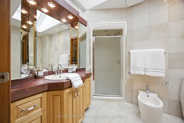 Additional image 30 of 6 Enfield Ave