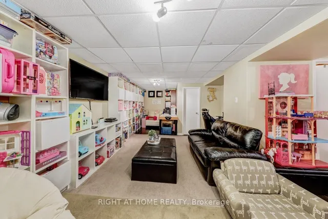 Additional image 29 of 30 Mayberry Crt