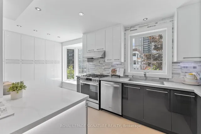 Additional image 17 of 36 Farmstead Rd