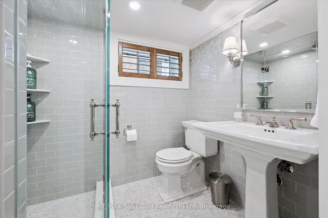 Additional image 31 of 28 Brunswick Ave