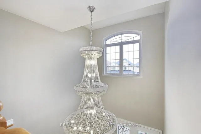 Additional image 39 of 14 Lisson Cres