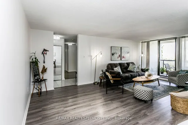 Additional image 10 of 21 KNIGHTSBRIDGE Rd Unit 1708