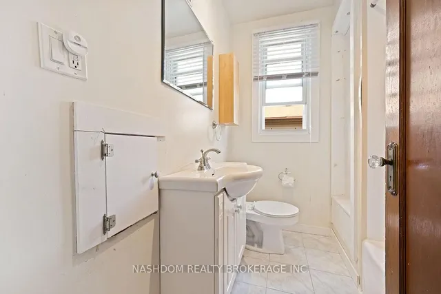 Additional image 22 of 163 Grosvenor Ave