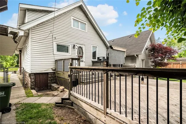 Additional image 39 of 11 Grafton Ave