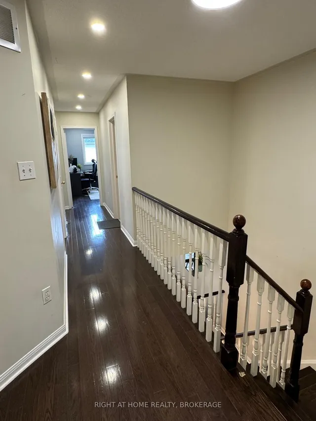 Additional image 43 of 166 Hampshire Way