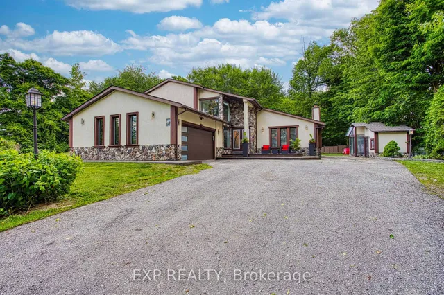 3263 Guyatt Rd