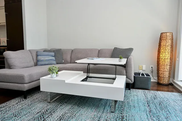 Additional image 17 of 770 Bay St Unit 2504