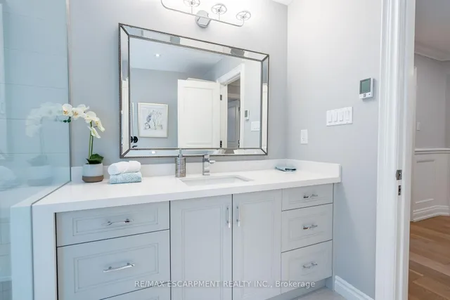 Additional image 22 of 2312 Hoover Crt