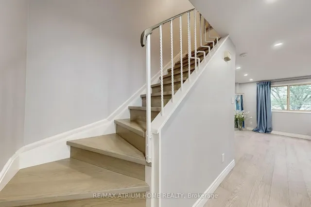 Additional image 13 of 10 Townsend Rd