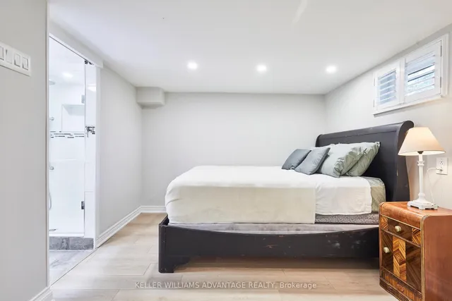 Additional image 30 of 128 Harewood Ave