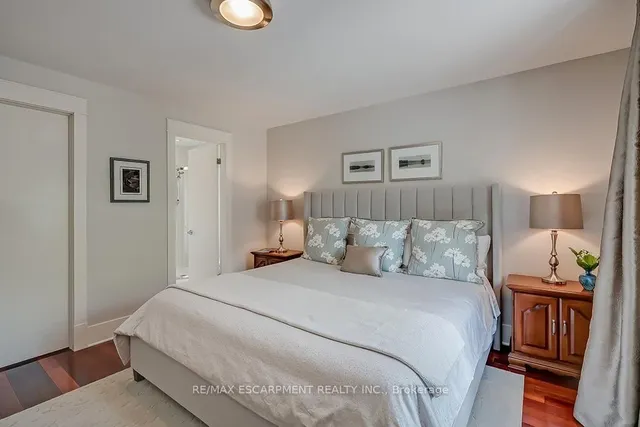 Additional image 24 of 379 Delaware Ave