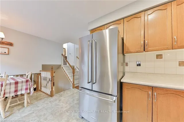 Additional image 6 of 799 MIRIAM Cres