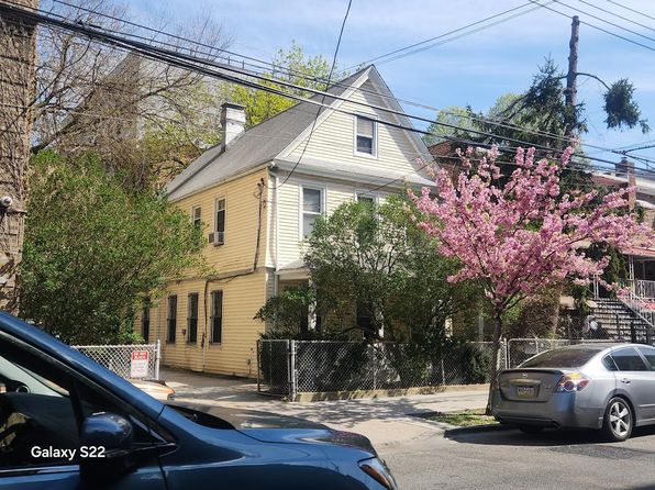 3930 Carpenter Avenue, Bronx, NY 10466