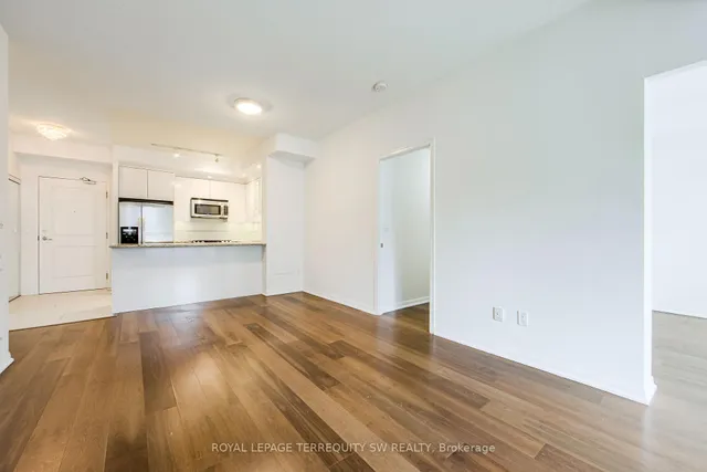 Additional image 13 of 628 Fleet St Unit 1009