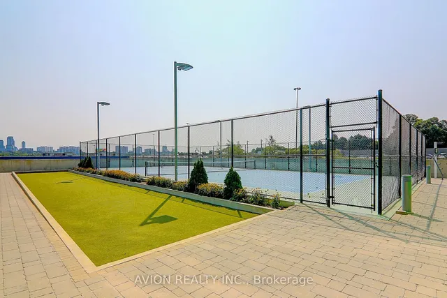 Additional image 45 of 115 Mcmahon Dr Unit 1511