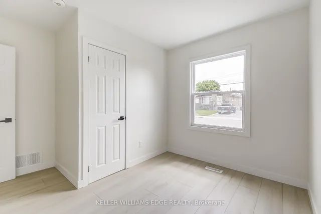 Additional image 11 of 82 West 1st St