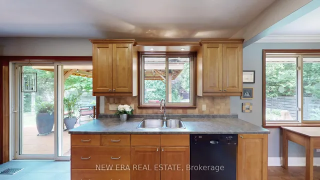 Additional image 11 of 5331 Mericourt Rd