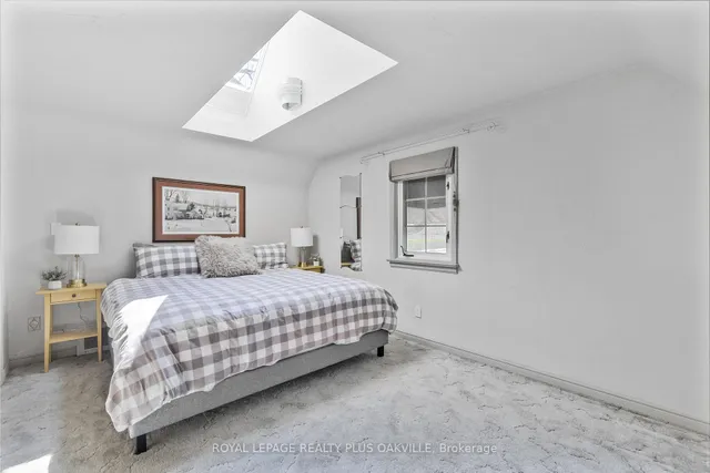 Additional image 40 of 2 Westcliffe Ave