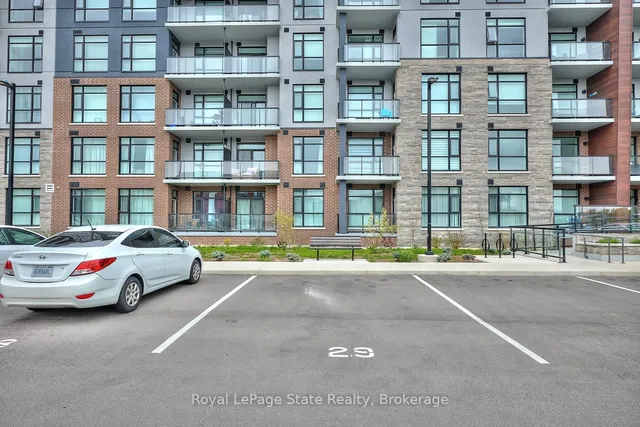 Additional image 23 of 600 North Service Rd Unit 204