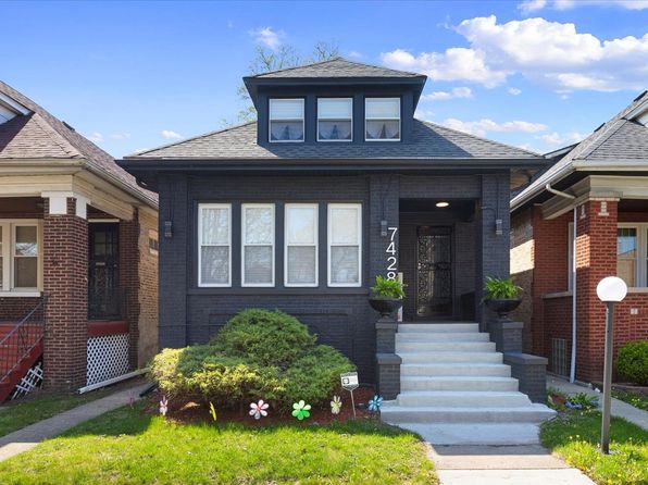 7428 S Perry Ave, Chicago, IL 60621